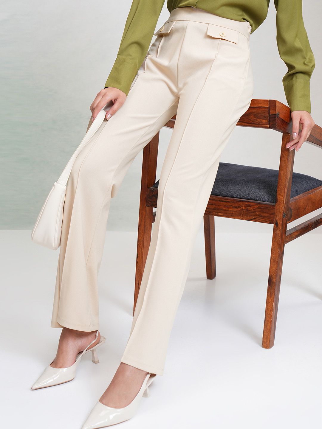 CHIC BY TOKYO TALKIES Women Solid Regular Trousers