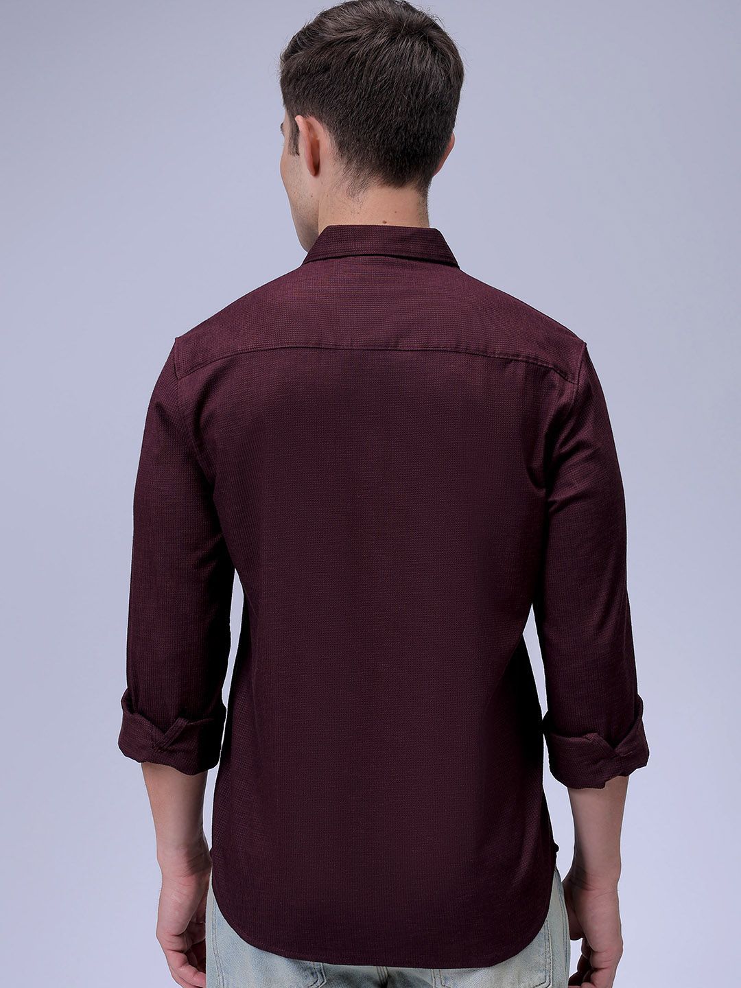 The Indian Garage Co Men Slim Fit Spread Collar Solid Casual Shirt