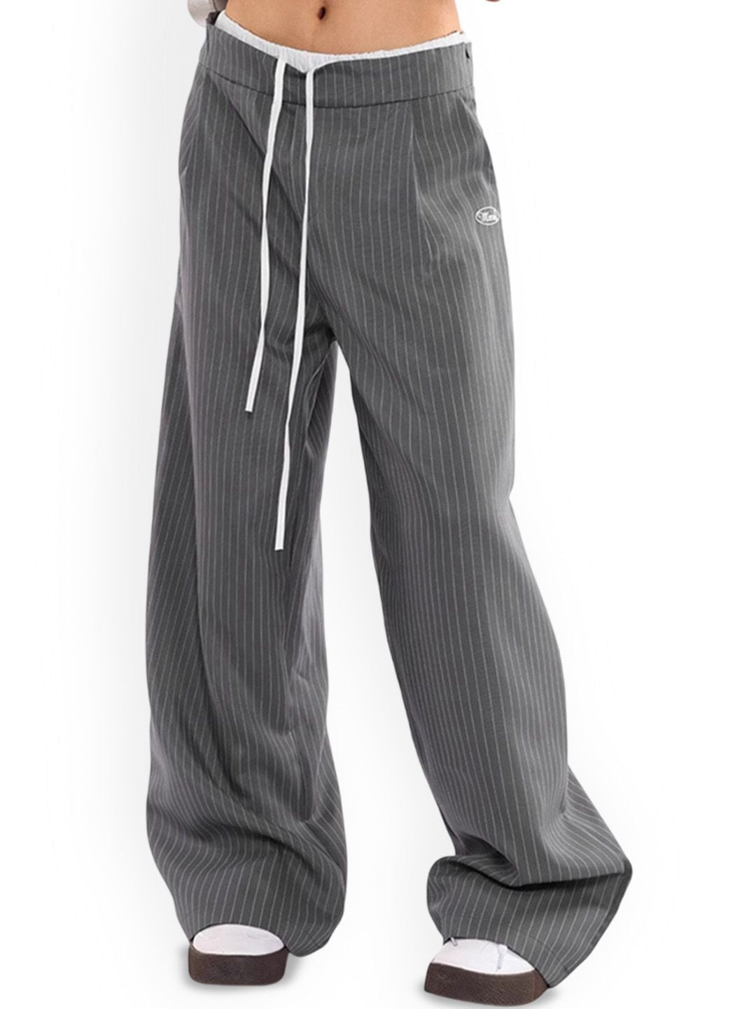 DressBerry Women Striped Regular Fit Mid-Rise Trousers