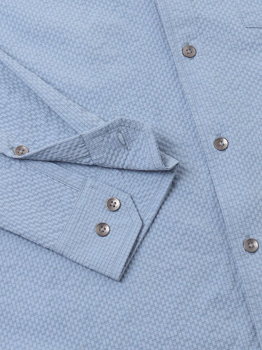 VASTRADO Men Classic Spread Collar Solid Slim Fit Casual Shirt