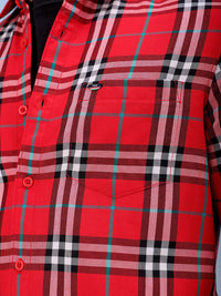 The Indian Garage Co Men Spread Collar Checked Cotton Slim Fit Casual Shirt