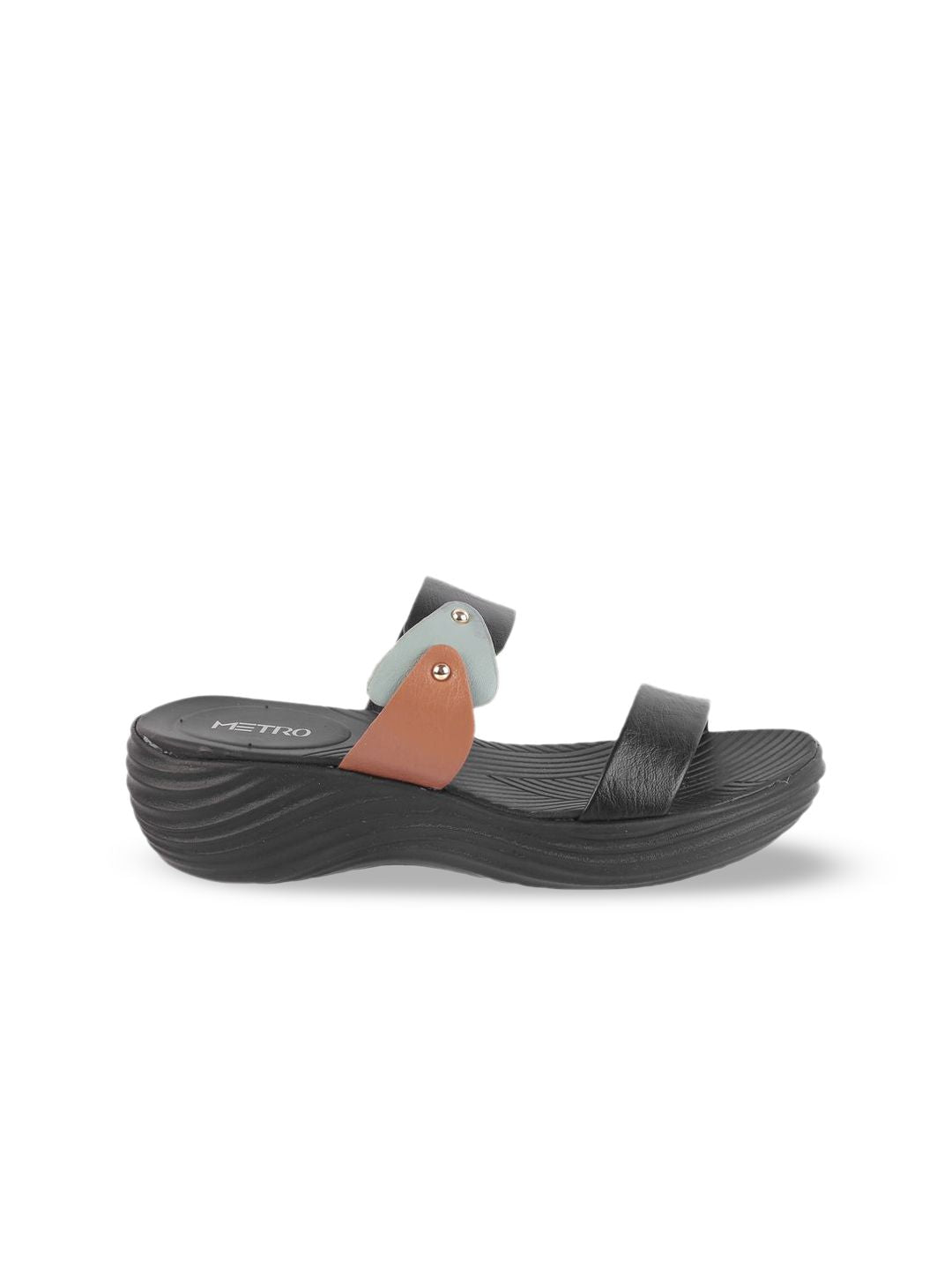 Metro Women Wedge Sandals