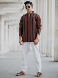 Powerlook Men Vertical Stripes Opaque Striped Casual Shirt