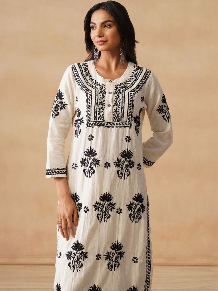 House of Chikankari Women Off White Cotton Chikankari Sulam Set Kurta
