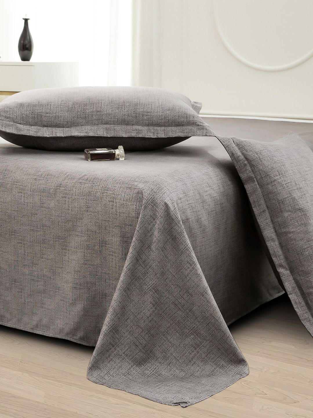 Story@home Brown Abstract Printed 240 TC Satin Finish Queen Bedsheet Set