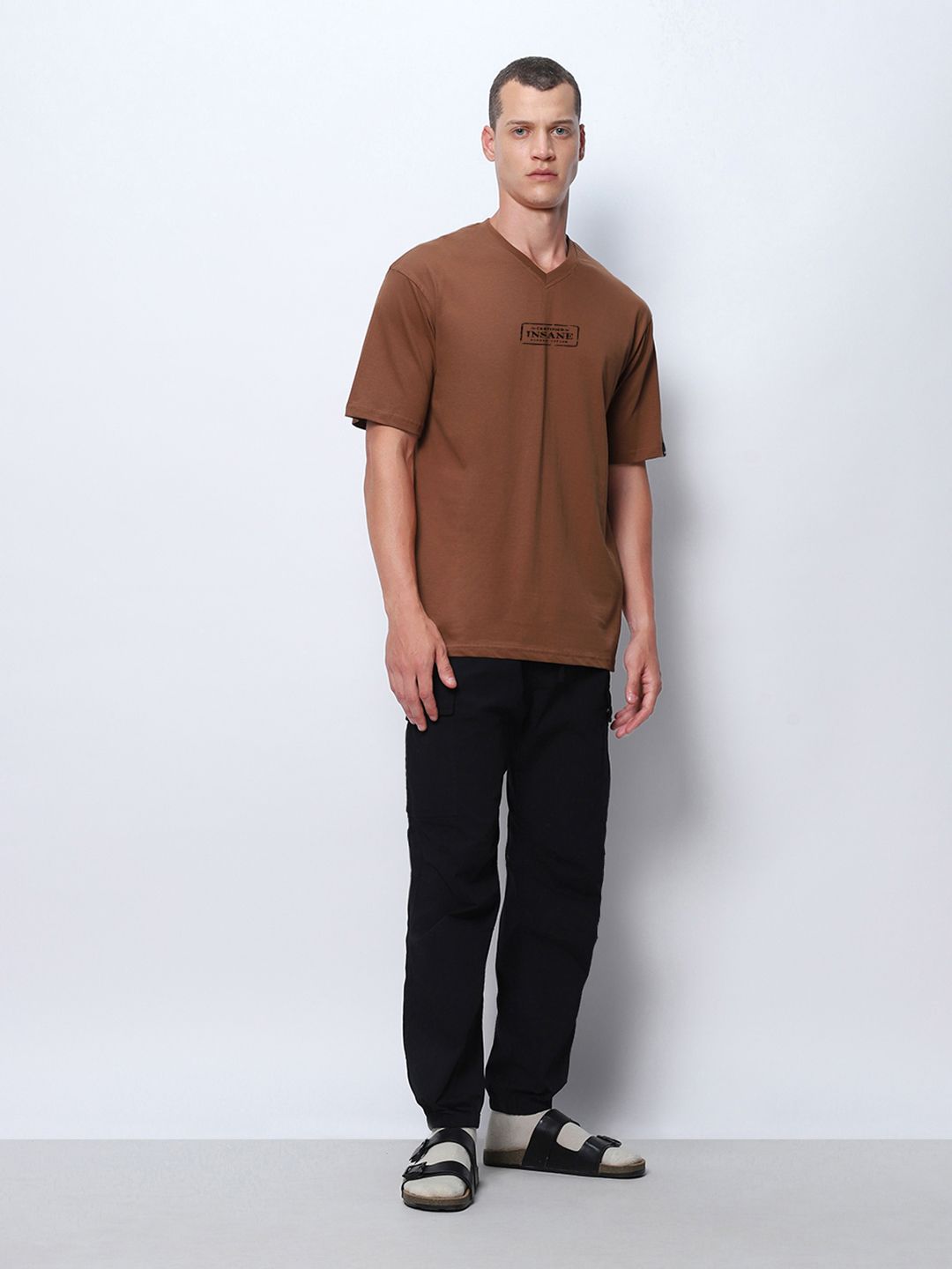 Bewakoof Men Printed V-Neck T-shirt