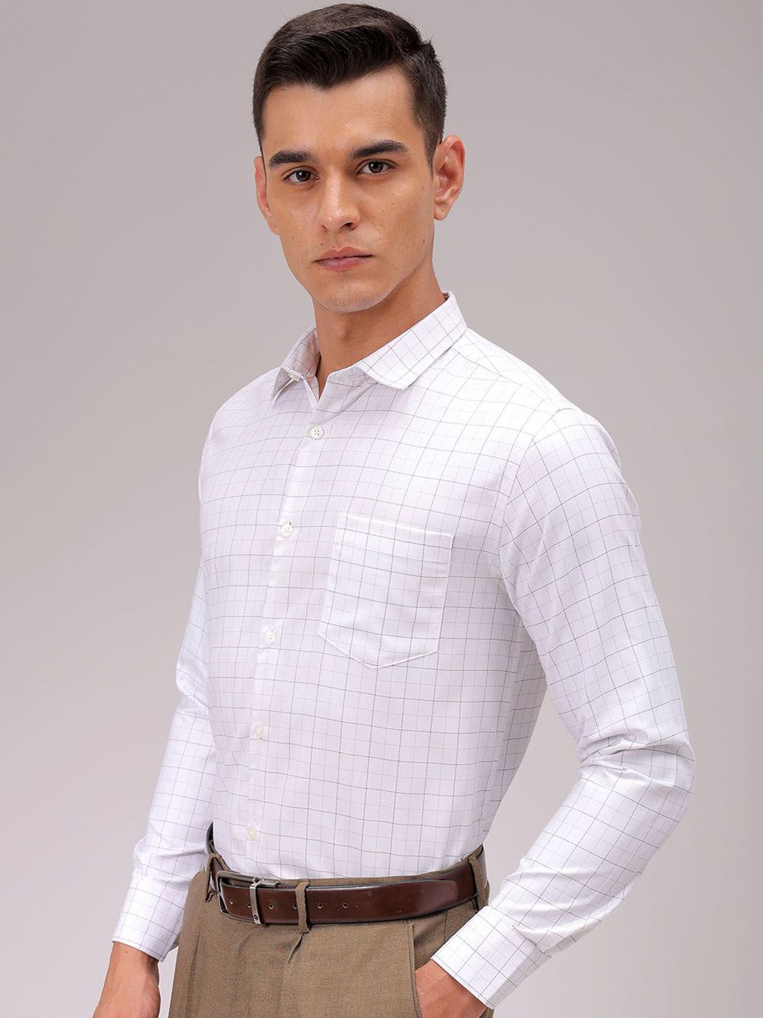 The Indian Garage Co. X Luxe Men Cutaway Collar Checked Slim Fit Formal Shirt