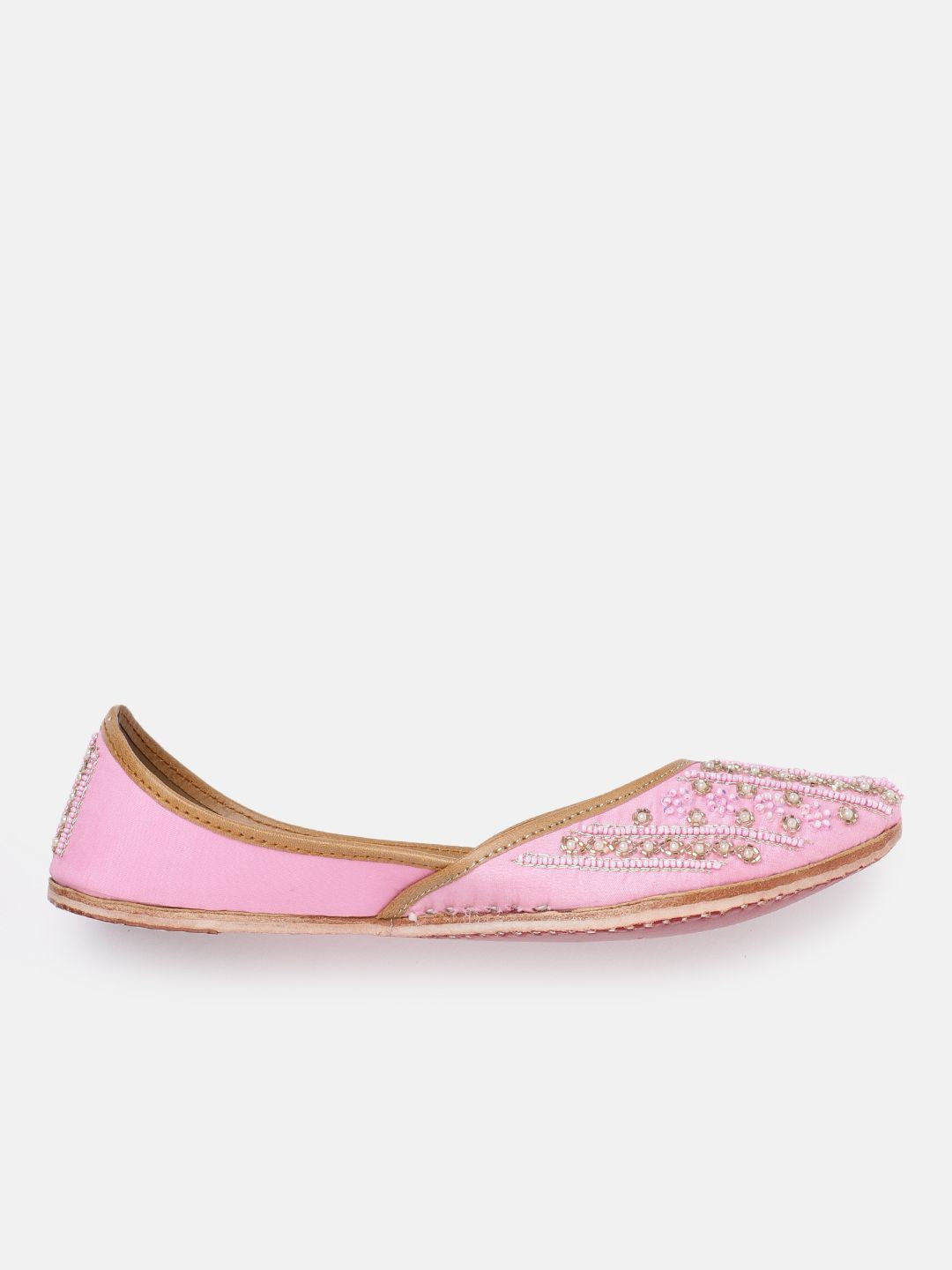 House of Pataudi Women Embellished Ethnic Mojaris