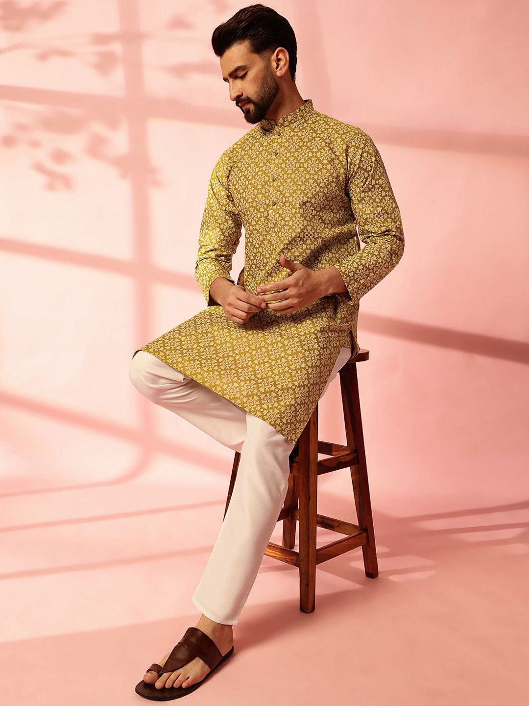 Anouk Men Floral Printed Regular Kurta with Pyjamas
