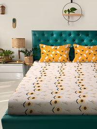 KLOTTHE Peach Floral Cotton 300 TC Fitted King Fine Bedsheet with 2 Pillow Covers-98 x 89 inches