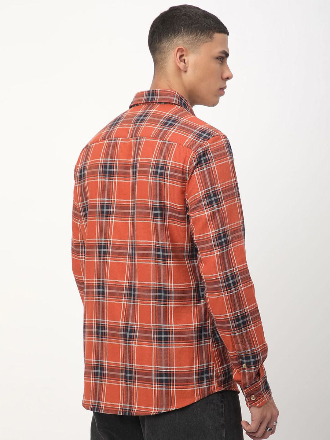 VASTRADO Men Classic Slim Fit Checked Casual Shirt