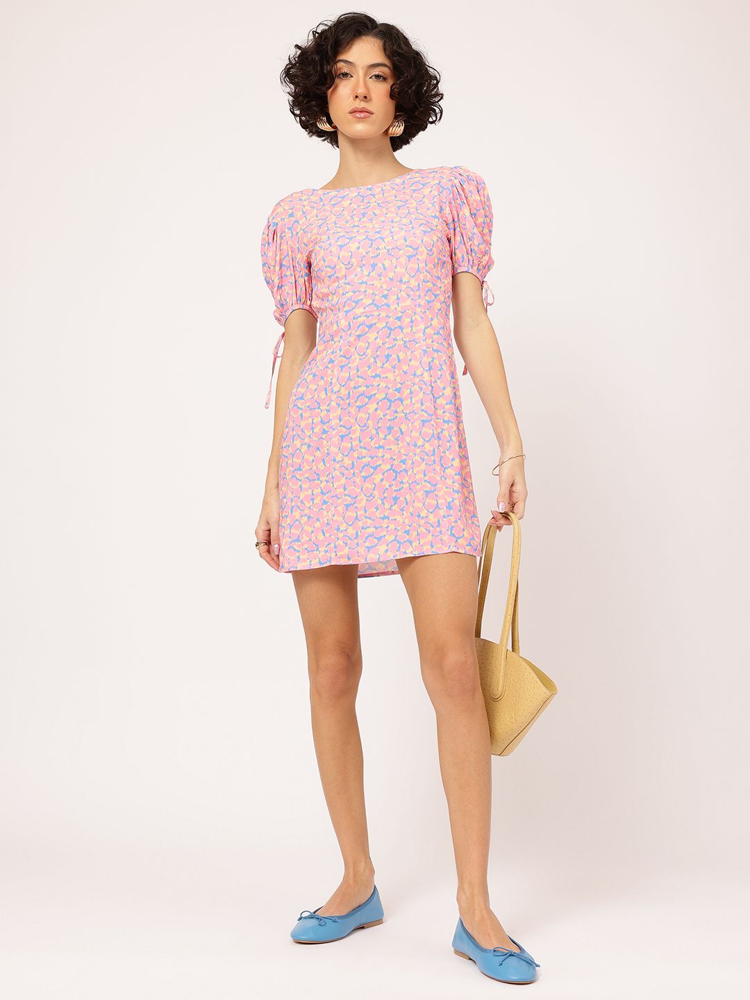 DressBerry Abstract Art Puff Sleeves A-Line Mini Dress