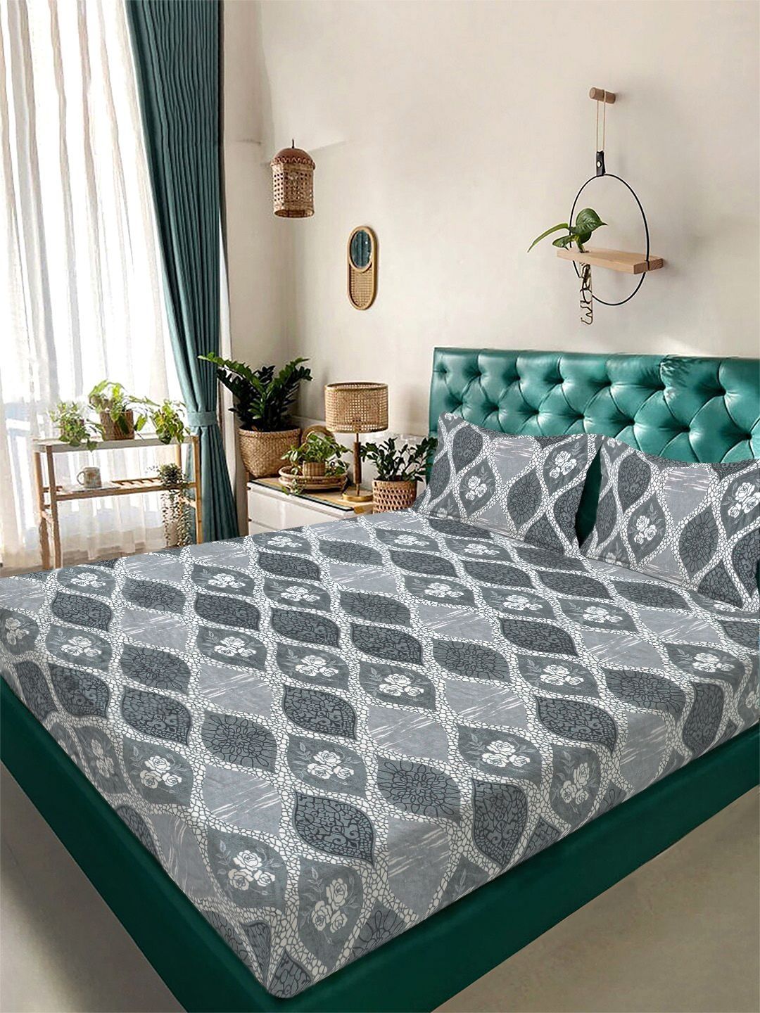 KLOTTHE Coklat Floral Printed Flat 300 TC Woolen King Double Bedsheet Dengan 2 Sarung Bantal