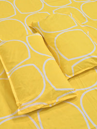 KLOTTHE Yellow Geometric Printed Fitted 300 TC Double King Bedsheet With 2 Pillow Cover