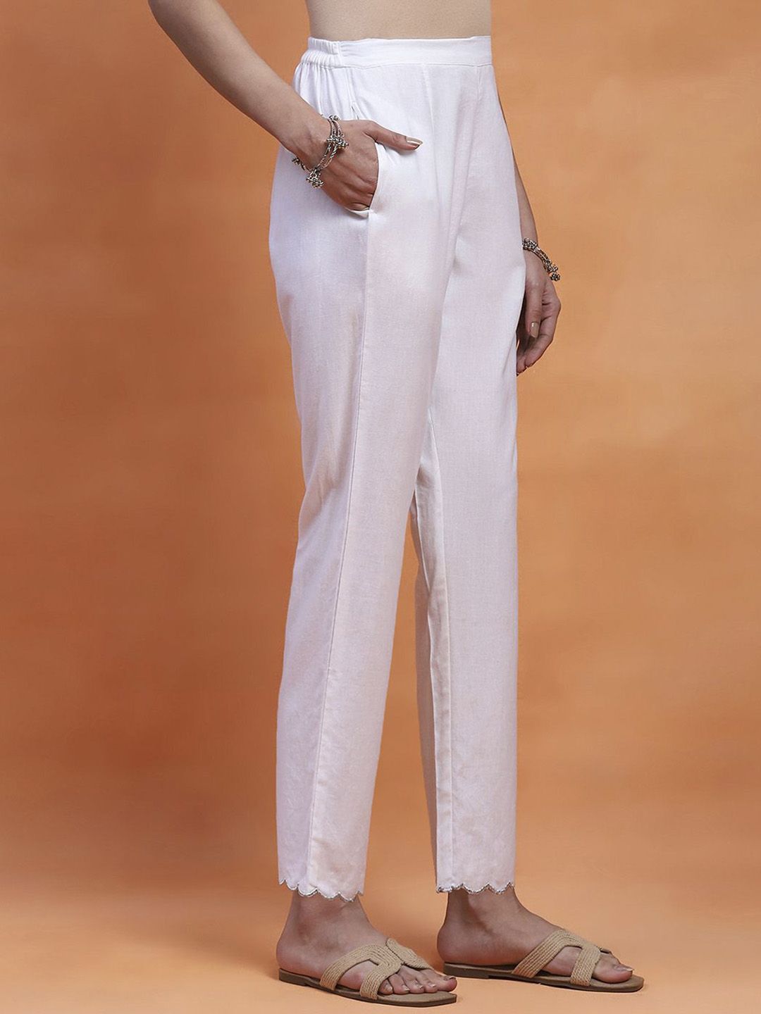 House of Chikankari Women White Cotton Solid Seluar