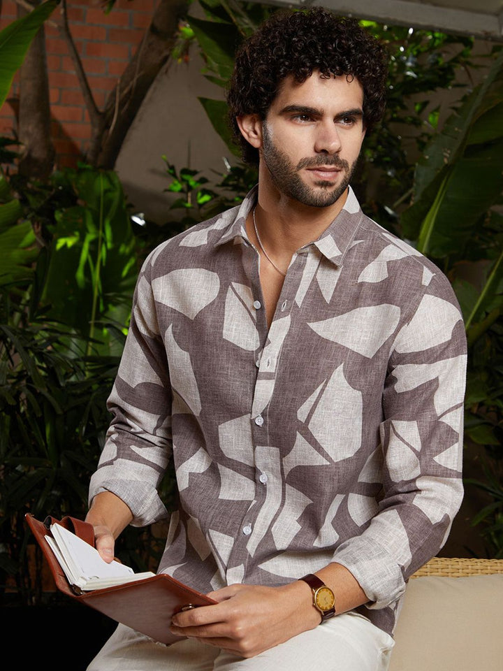 Campus Sutra Men Comfort Spread Collar Abstract Printed Linen Casual Shirt