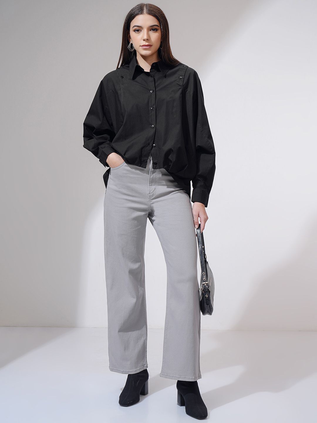 Tokyo Talkies Women Solid Dropshoulder Oversized Fit Shirt