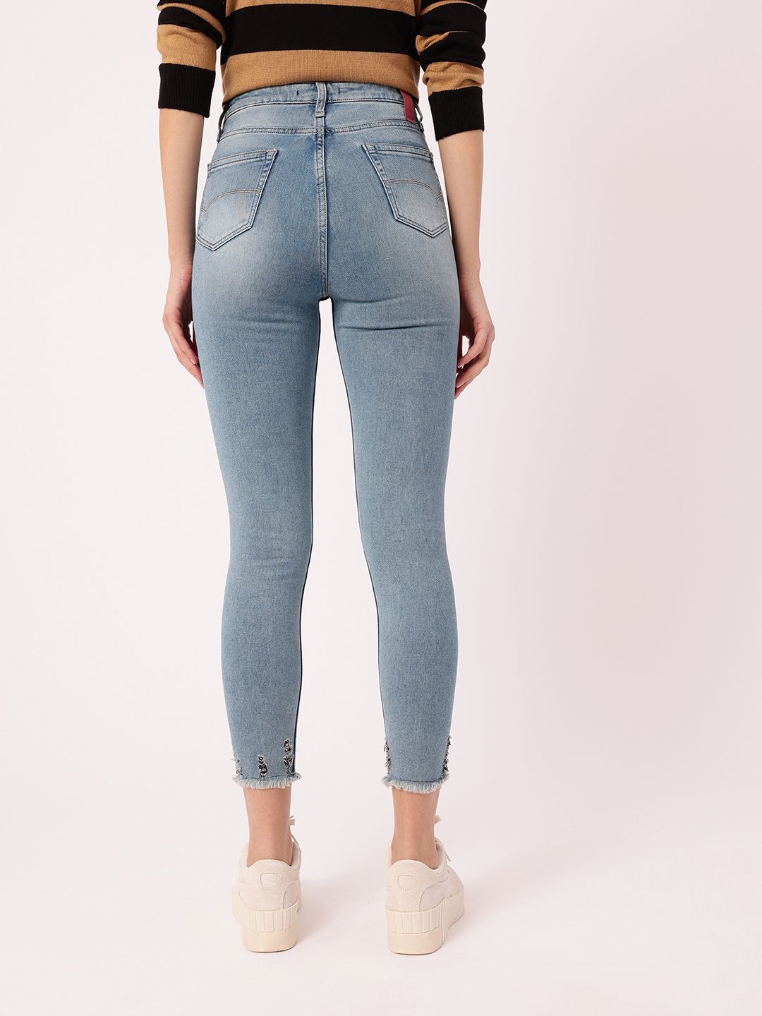 DressBerry Women Street Skinny Fit Ripped Faded Jeans