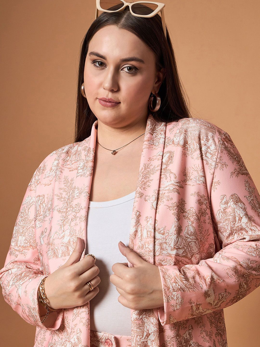SASSAFRAS Curve Printed Blazer With Trousers Co-Ords