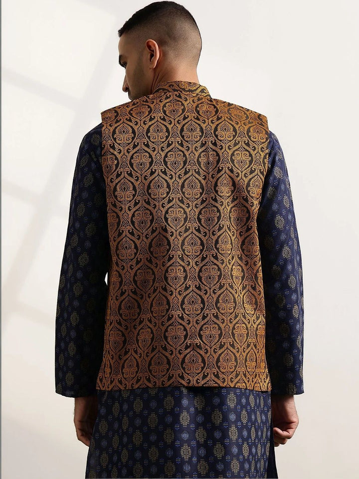 Jaket Nehru Brocade Rekaan Tenunan Anouk