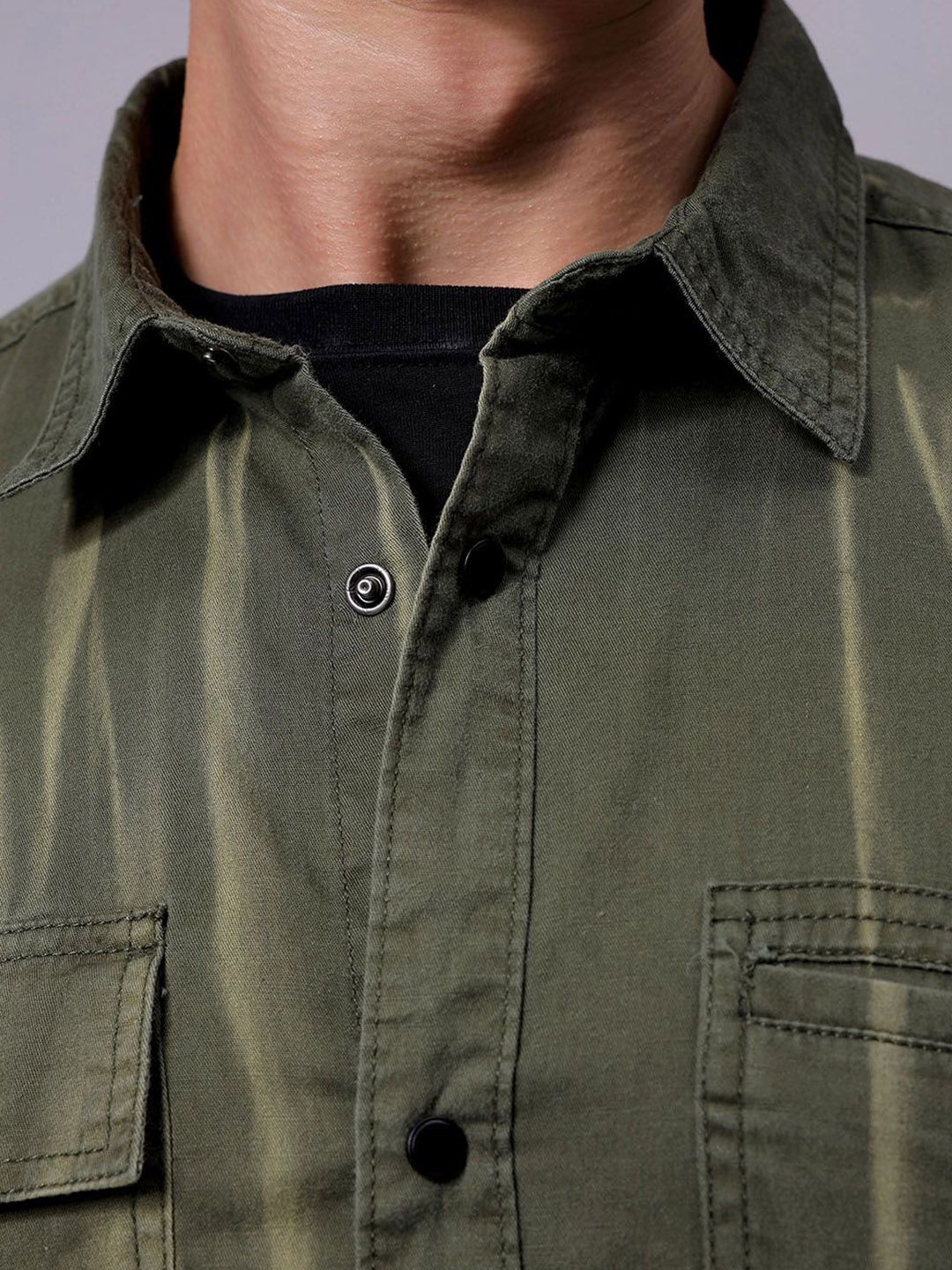 The Indian Garage Co Men Solid Box Pockets Casual Pure Cotton Shirt