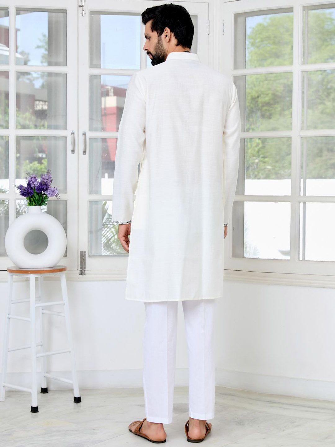 See Designs Men Geometric Embroidered Kurta with Pyjama
