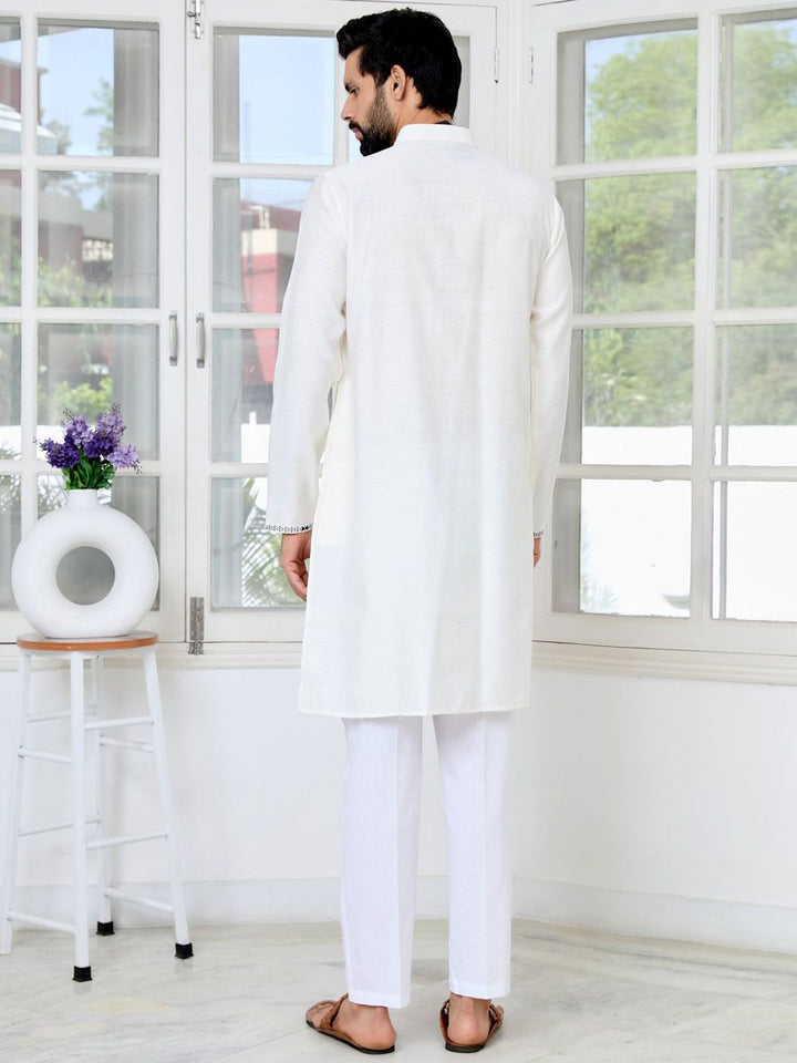 See Designs Men Geometric Embroidered Kurta with Pyjama