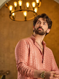 SOJANYA Men Embroidered Thread Work Kurta
