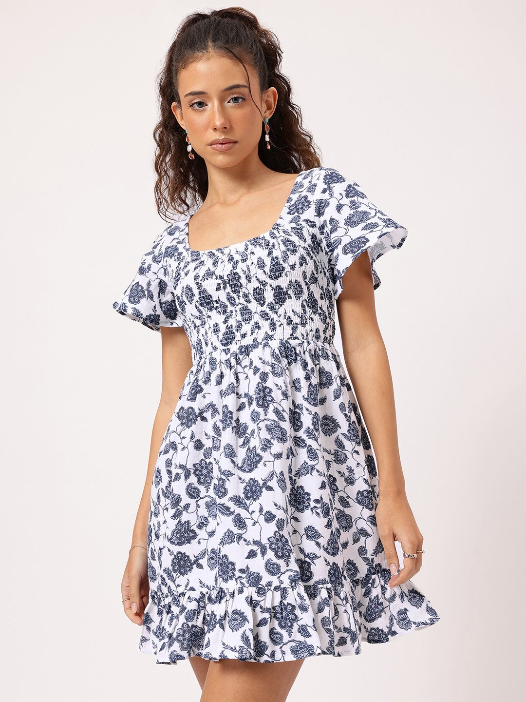 DressBerry Fun & Fabulous Floral Printed Back Cut-Out Smocked Flutter Sleeve Mini Dress