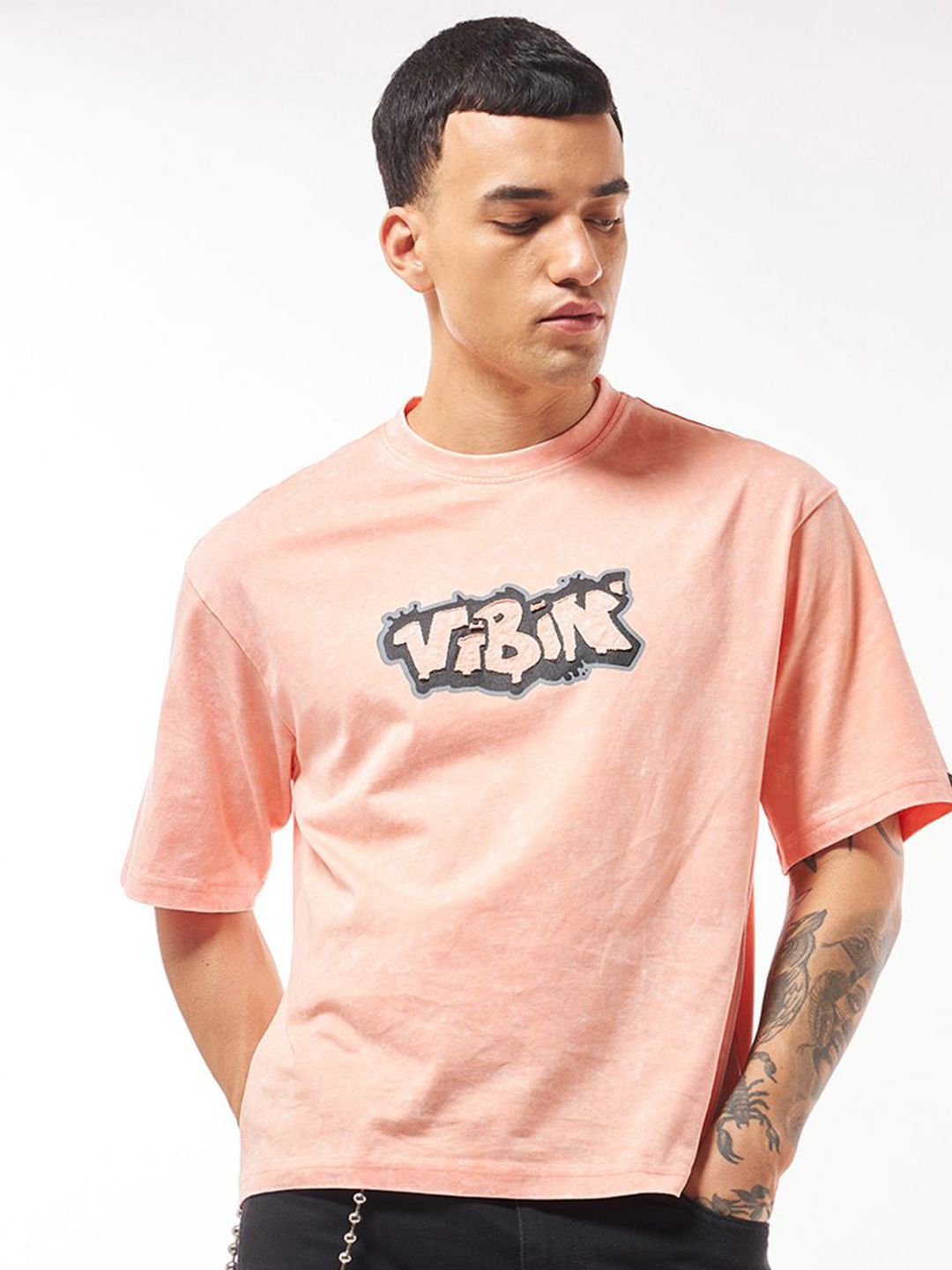 Bewakoof Men Graphic Printed Round Neck Pure Cotton Oversized T-Shirt