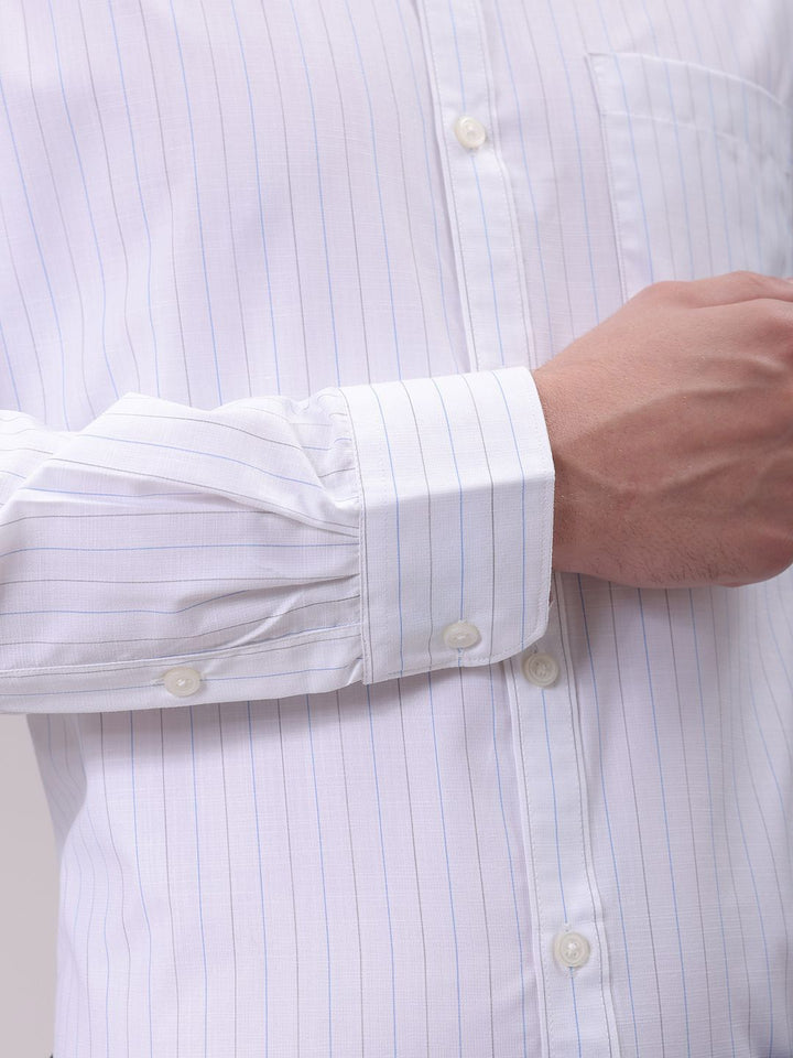 The Indian Garage Co. X Luxe Men Cutaway Collar Vertical Striped Slim Fit Formal Shirt