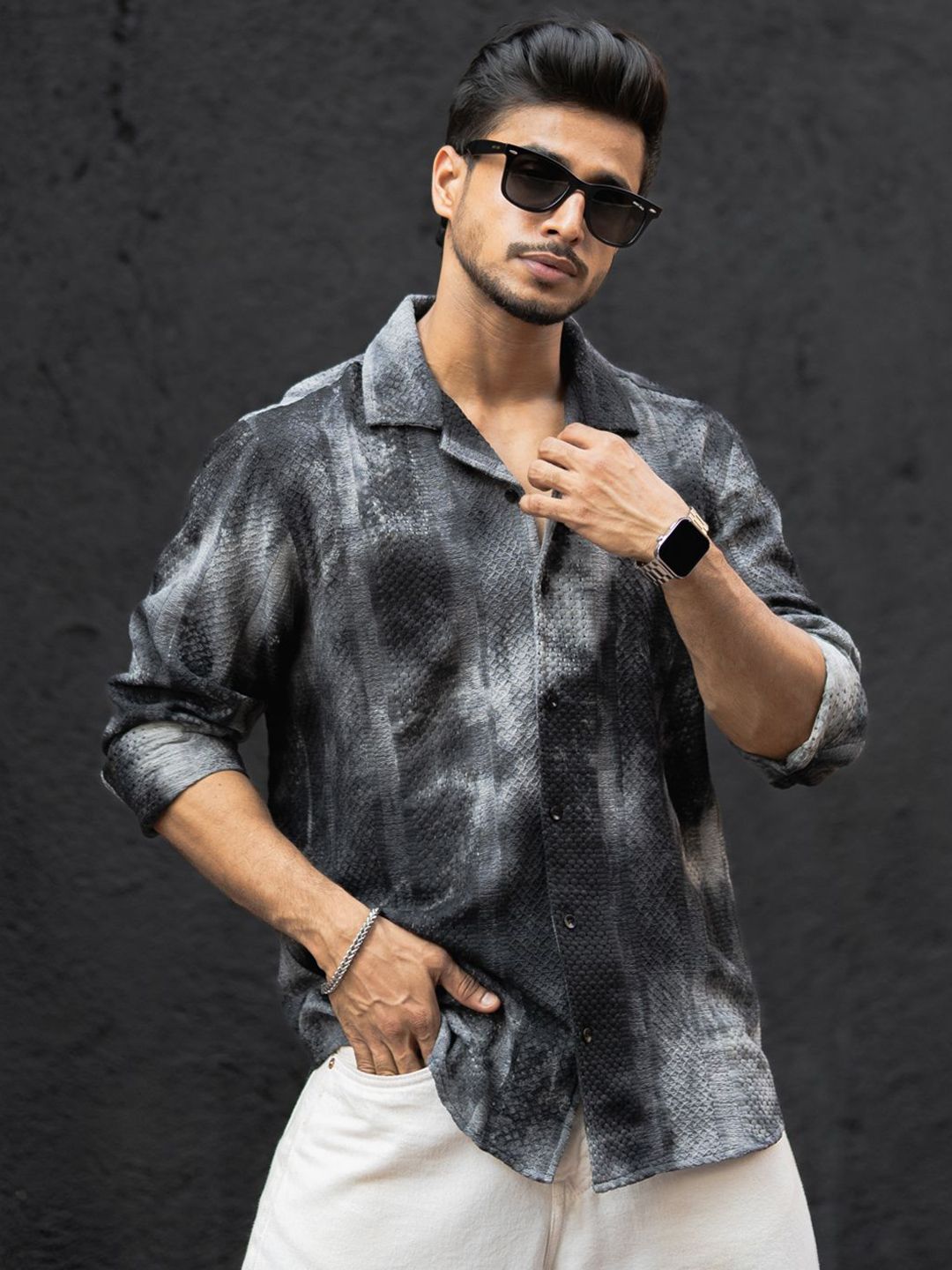 Powerlook Abstract Print Regular Fit Casual Shirt