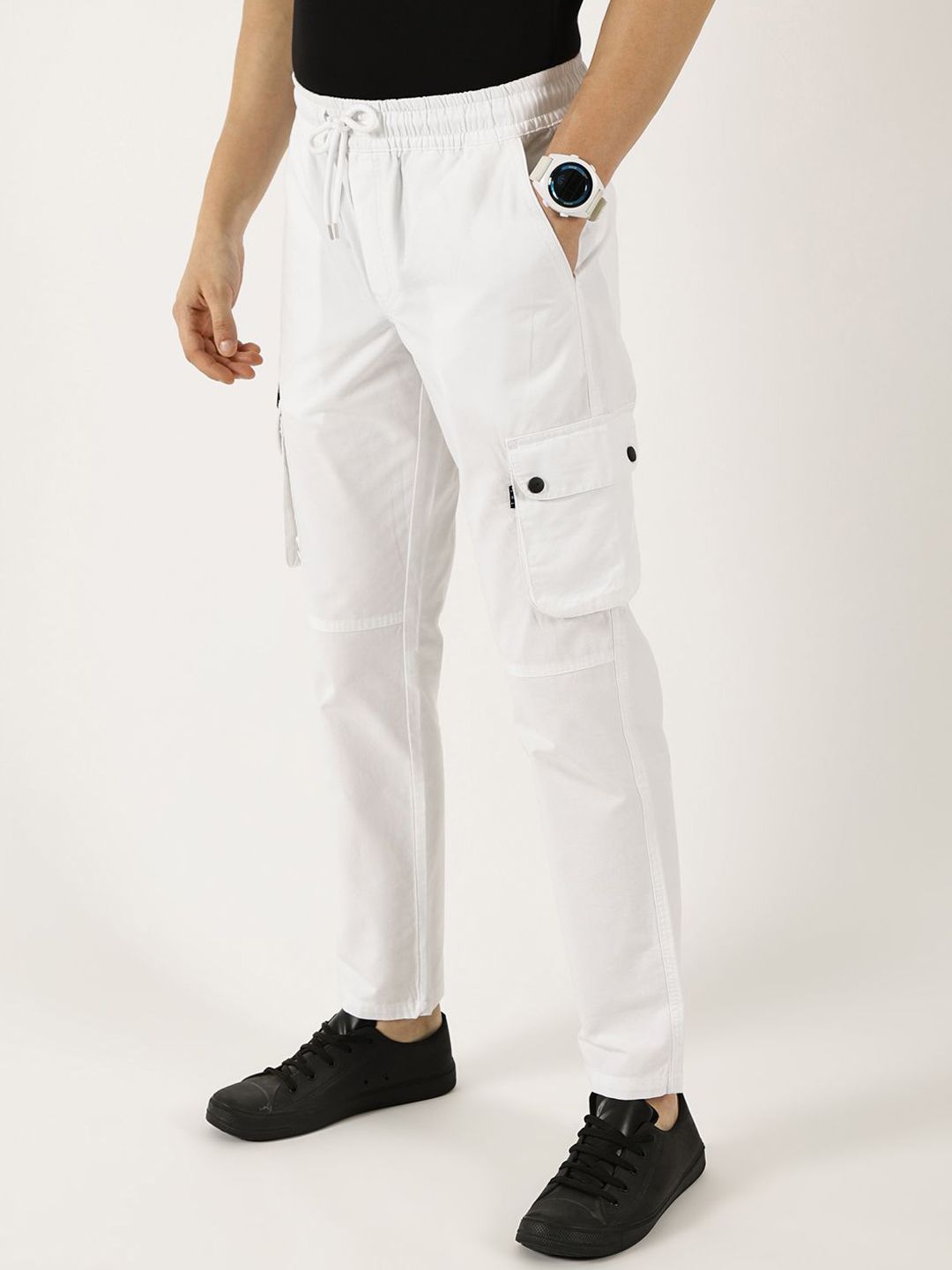 Thomas Scott Men Pure Cotton Smart Mid-Rise Straight Fit Easy Wash Cargos