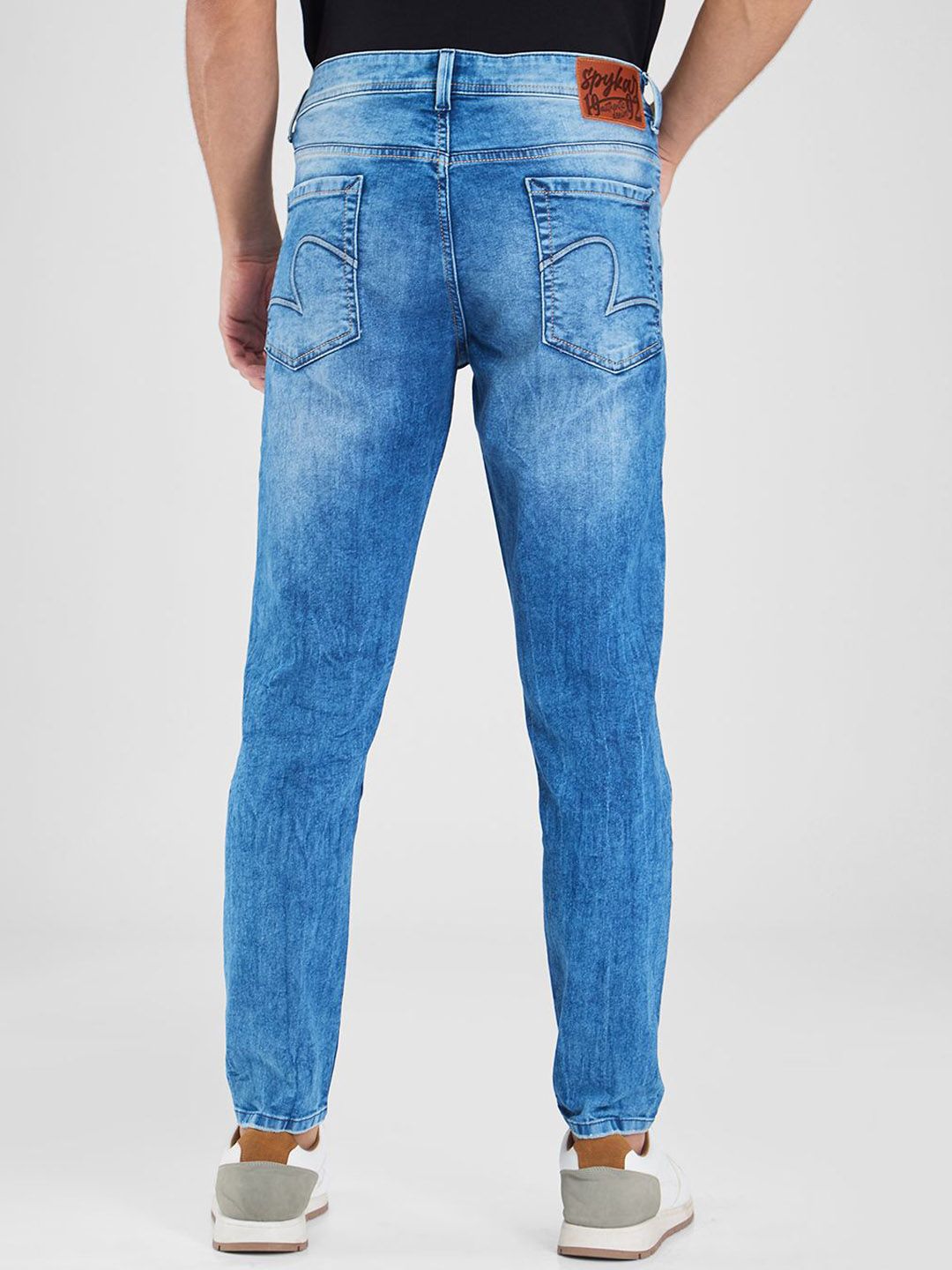 SPYKAR Men Slim Fit Mildly Distressed Light Fade Stretchable Jeans
