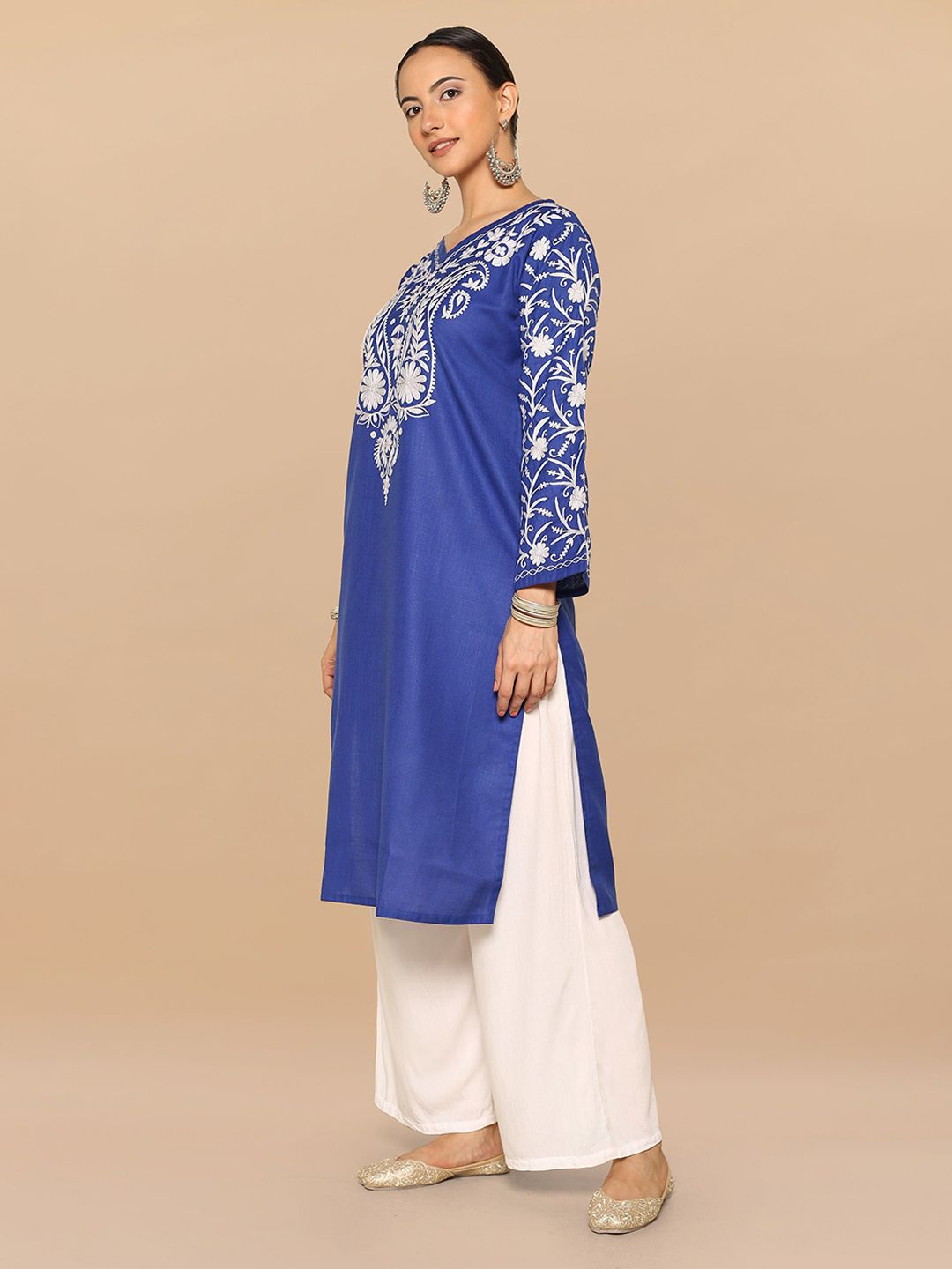 HOUSE OF KARI Floral Embroidered V-Neck Cotton Straight Falak Kashmiri Kurta