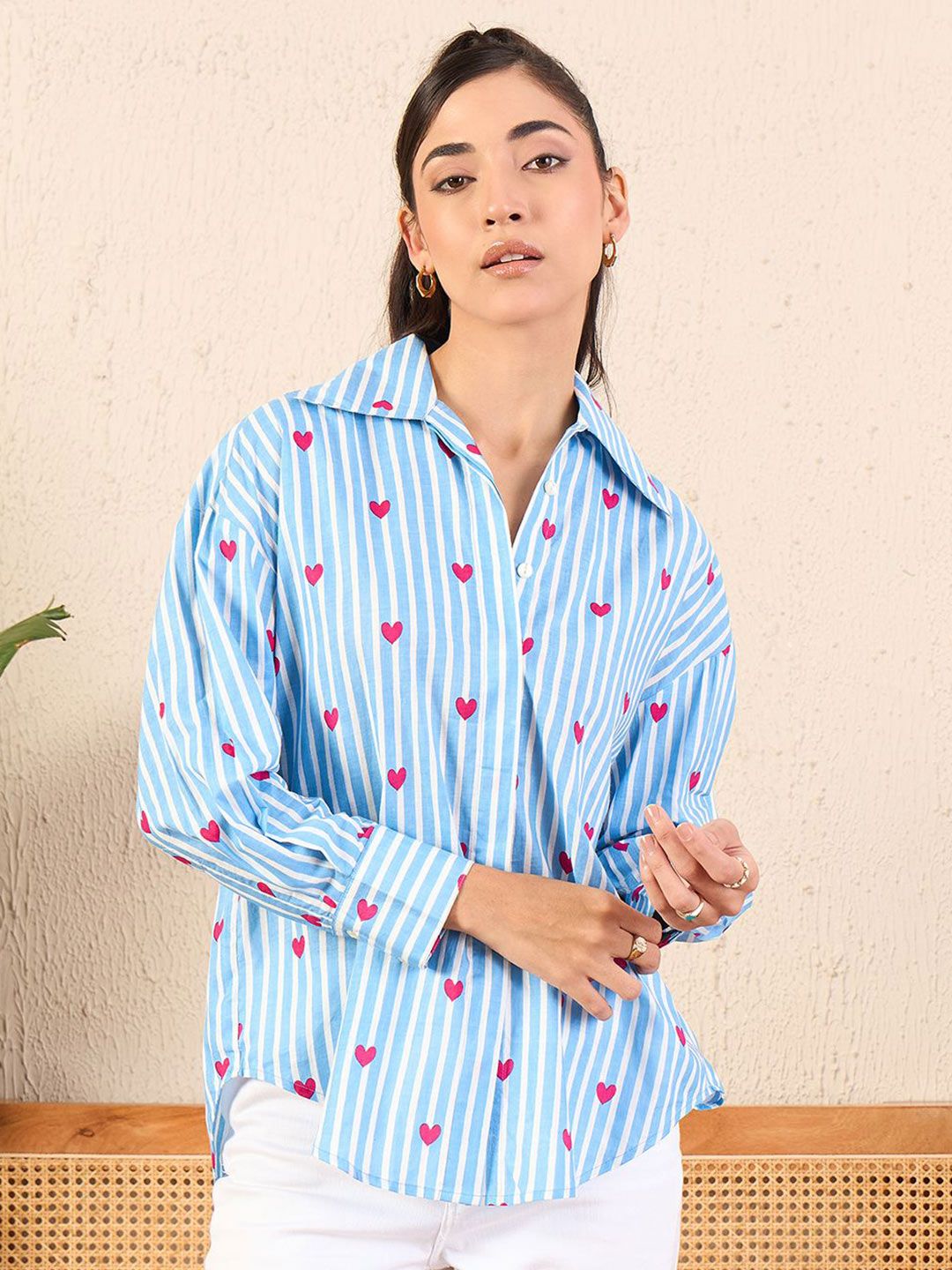 Uptownie dicetak baju kapas asimetri