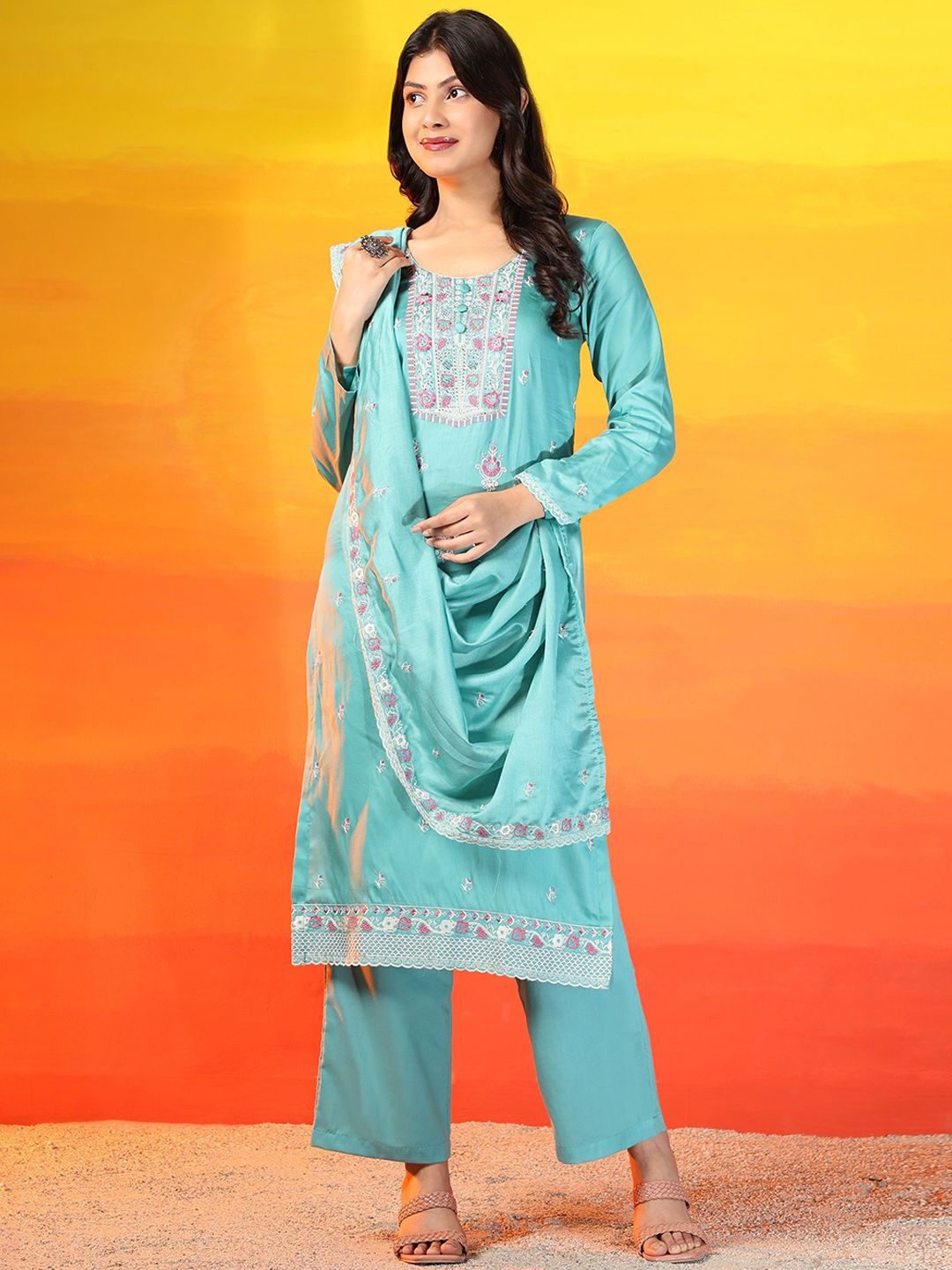 Mamicha Women Floral Embroidered Regular Pure Cotton Kurta with Palazzos & With Dupatta
