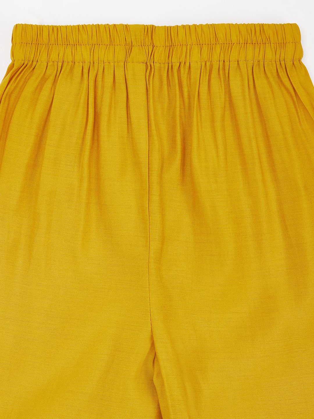 VASTRAMAY Girls Yoke Design Gotta Patti Straight Kurta with Pyjamas & With Dupatta