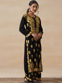 Set Seluar Kurta Motif Etnik Bersulam House of Chikankari