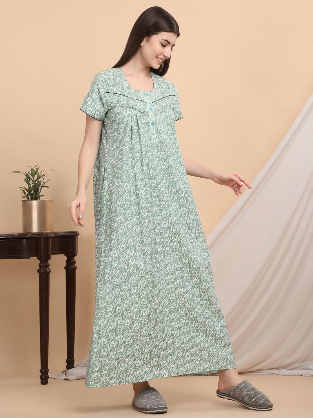 Sweet Dreams Ethnic Motifs Printed Pure Cotton Maxi Nightdress
