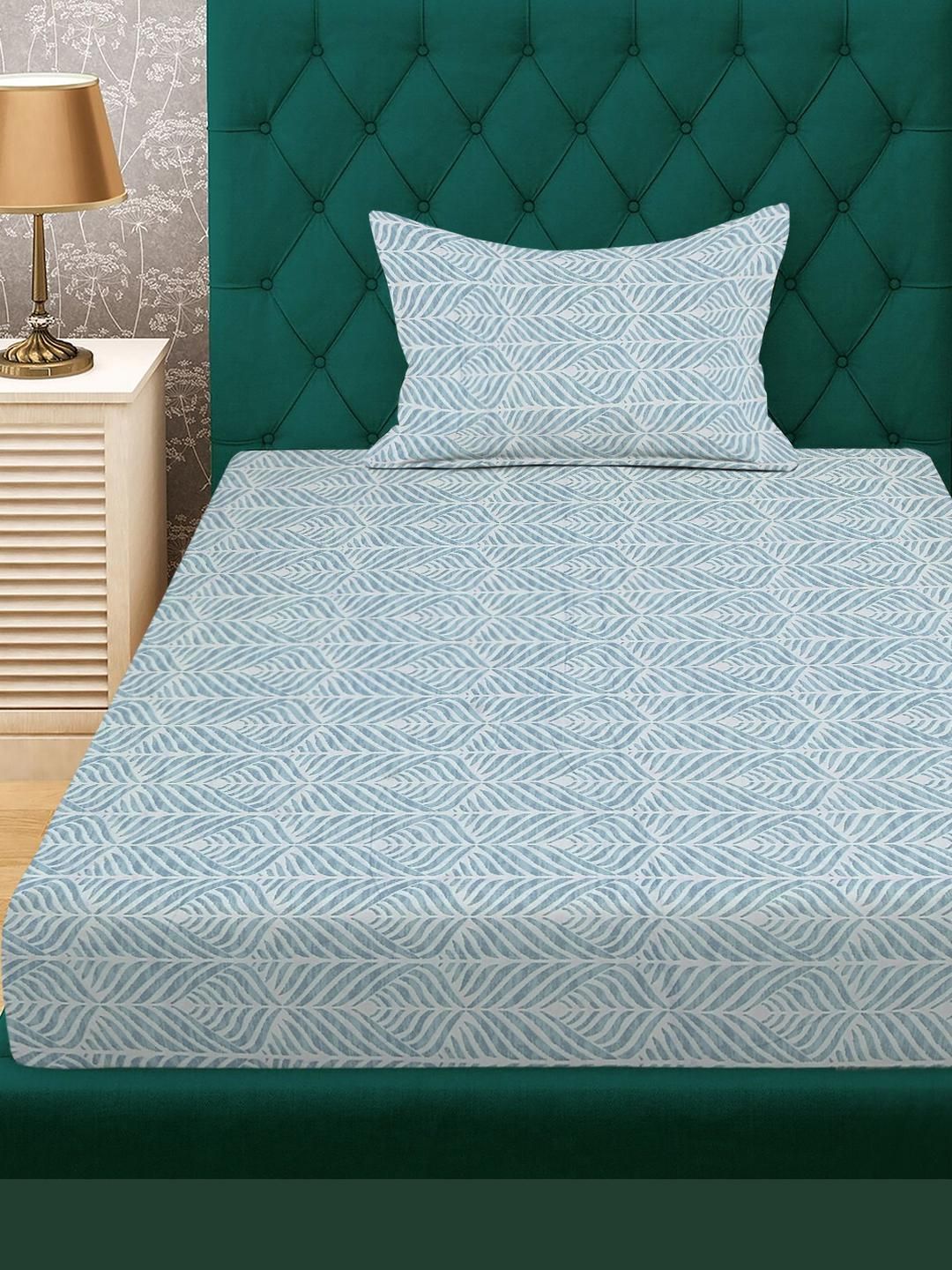 KLOTTHE Green Floral Printed Flat 300 TC Cotton Blend Single Bedsheet With Pillow Cover