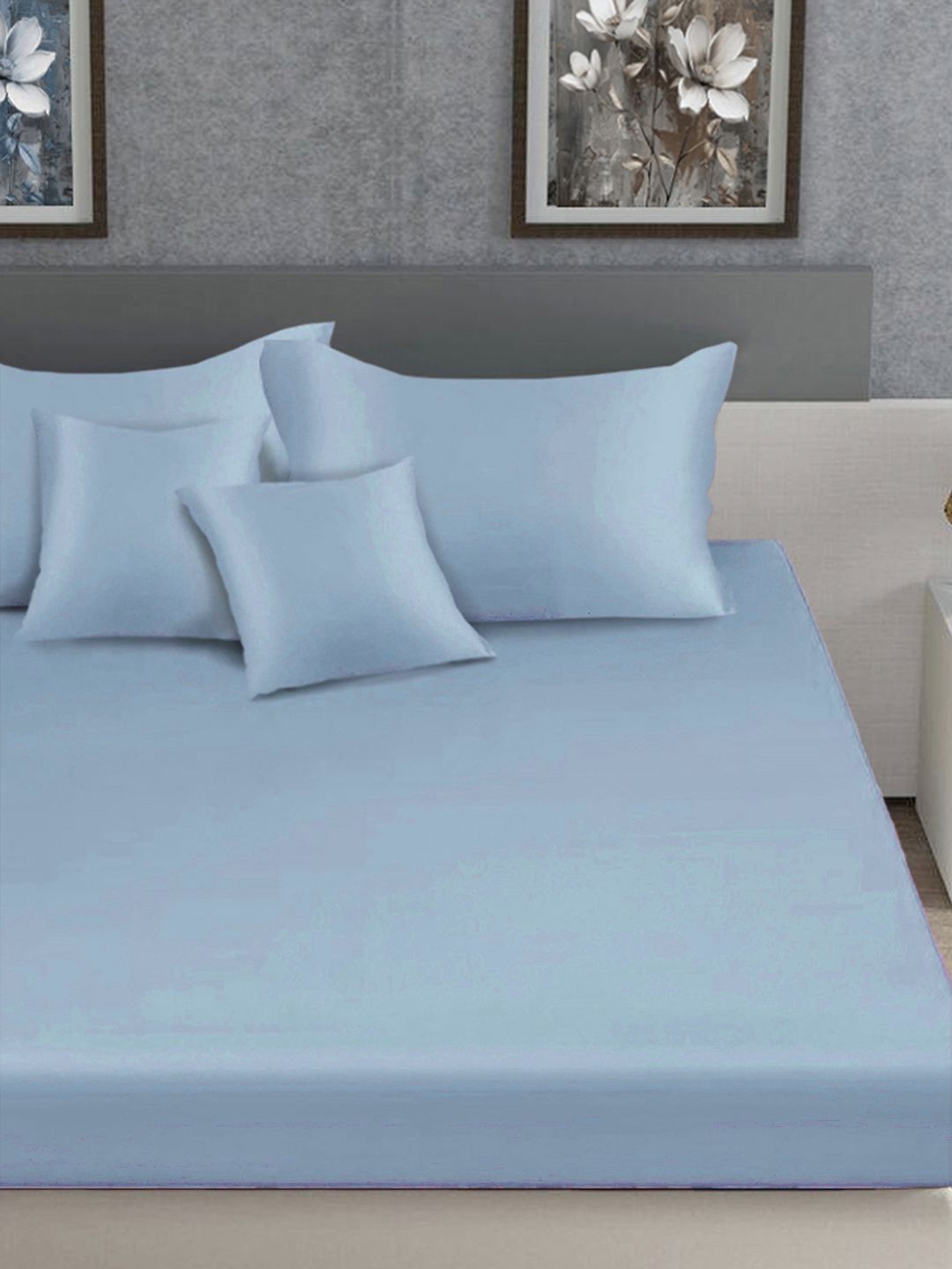 Myntra Elegant Homes Blue 400 TC Bedsheet with 4 Pillow Covers