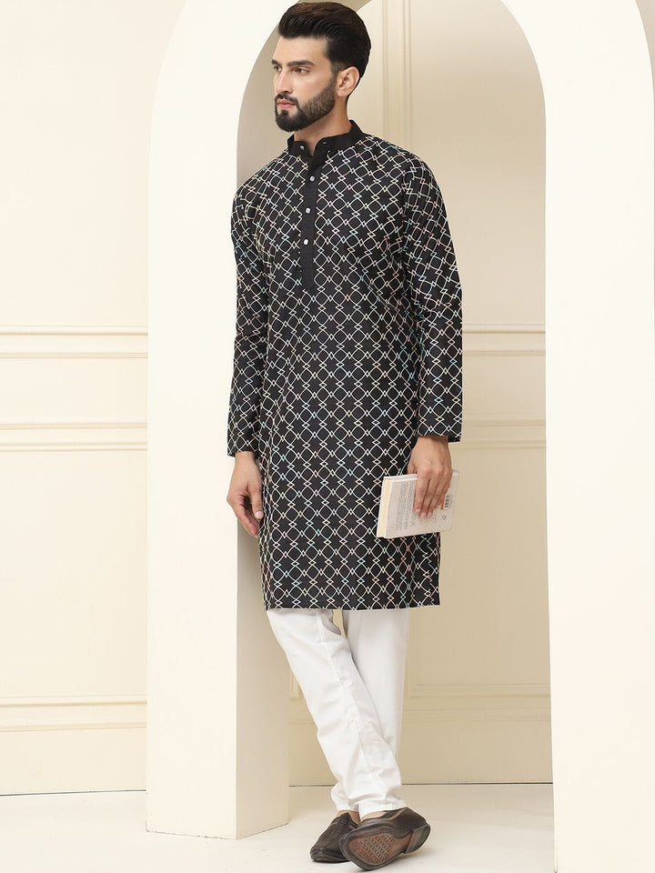 SOJANYA Geometric Embroidered Thread Work Silk Cotton Straight Kurta with Pyjamas