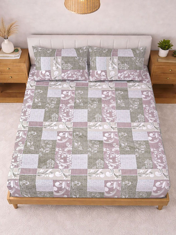 KLOTTHE Pink & White Printed 300 TC King Bedsheet With 2 Pillow Covers- 2.5 m x 2.25 m