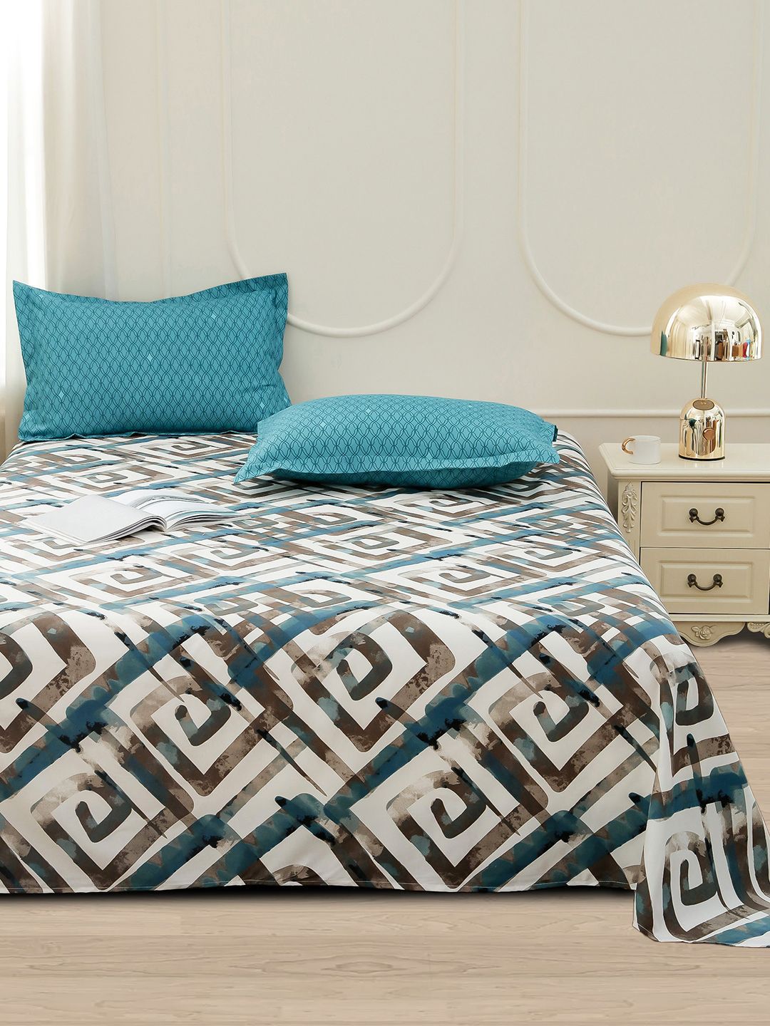 Story@home Fluorescent Green & Beige Satin Finish Queen Bedsheet Set
