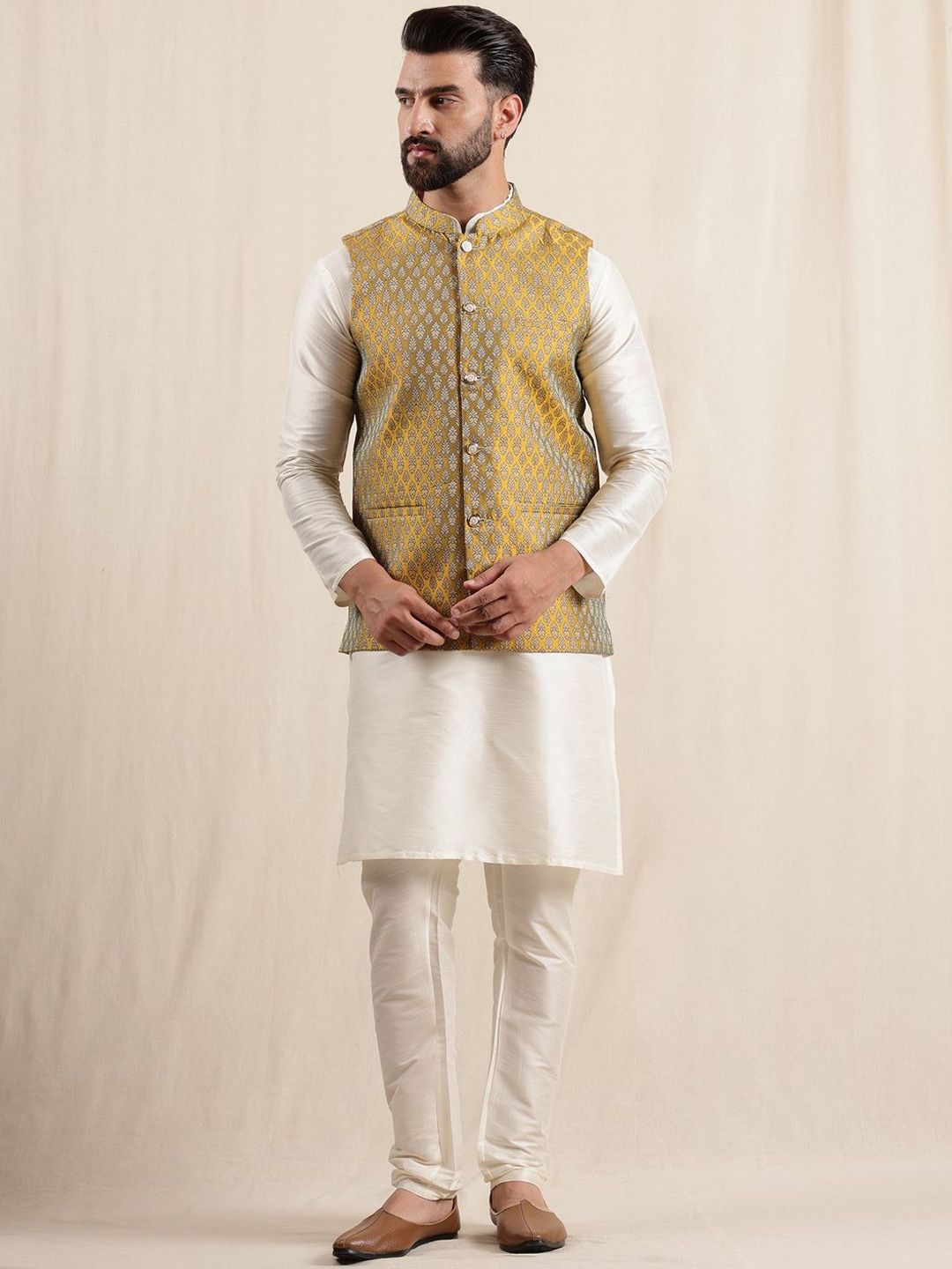 Anouk Men Solid Kurta with Trousers & Nehru Jacket