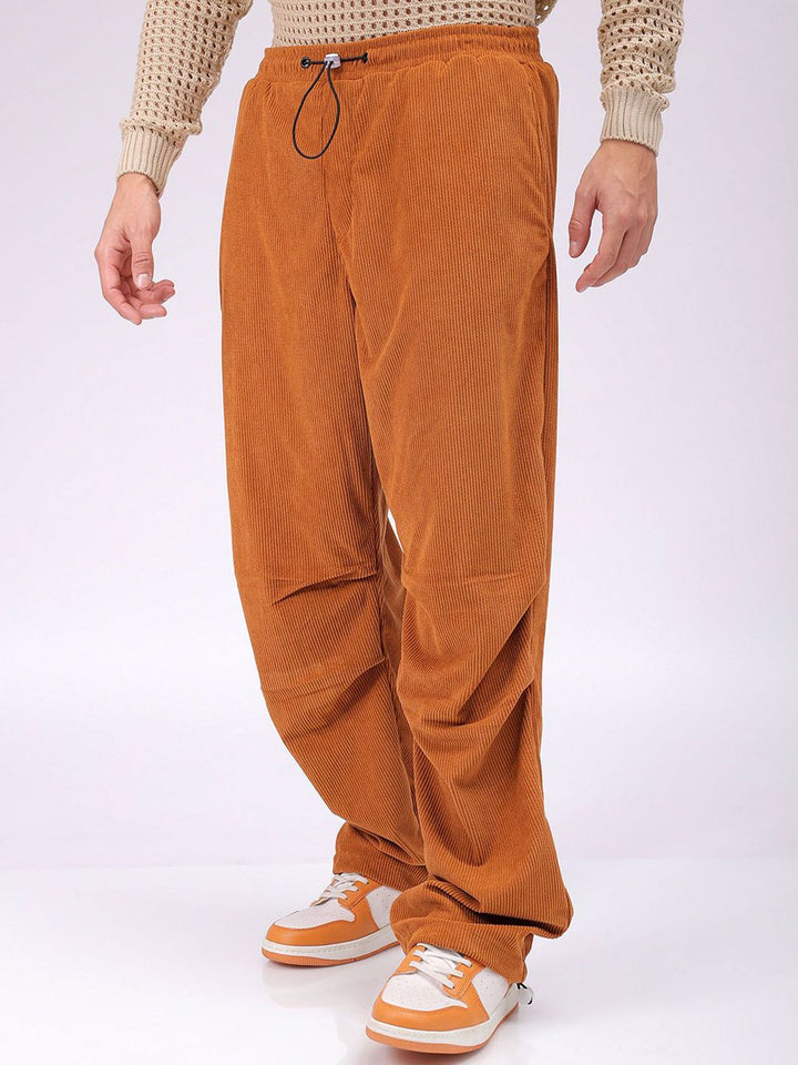 The Indian Garage Co Men Textured Tapered Fit Pleated Joggers