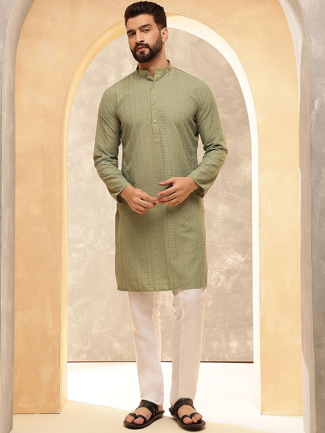 Anouk Green Geometric Sulam Jujukan Jalur Kolar Kurta Lurus