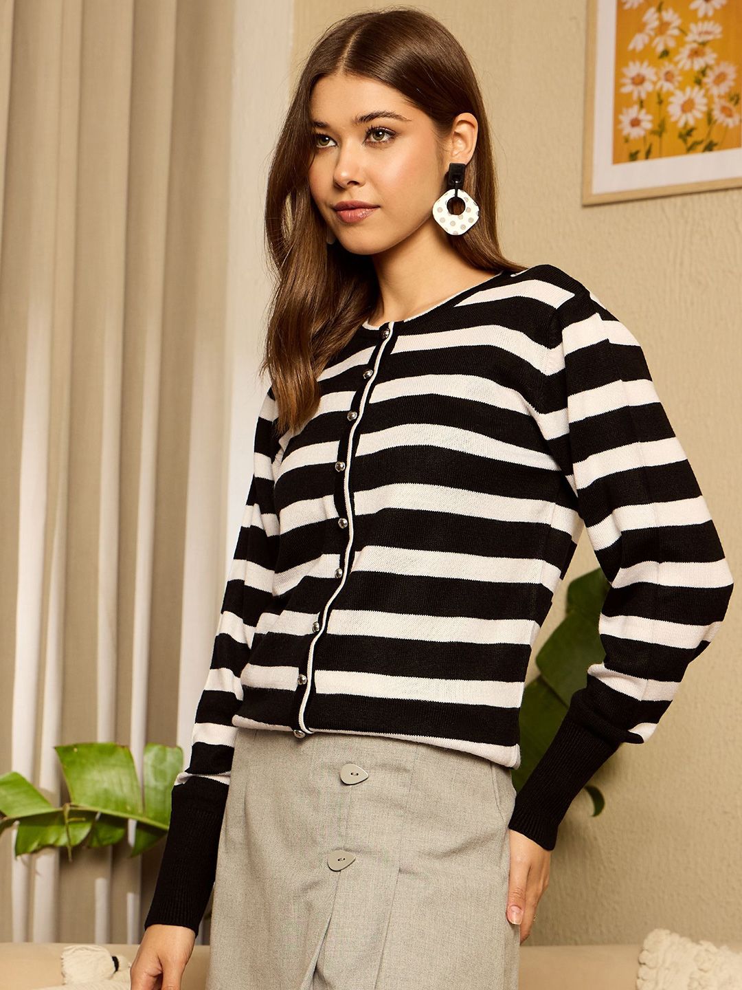 Berrylush Women Striped Long Sleeves Cardigan Sweater