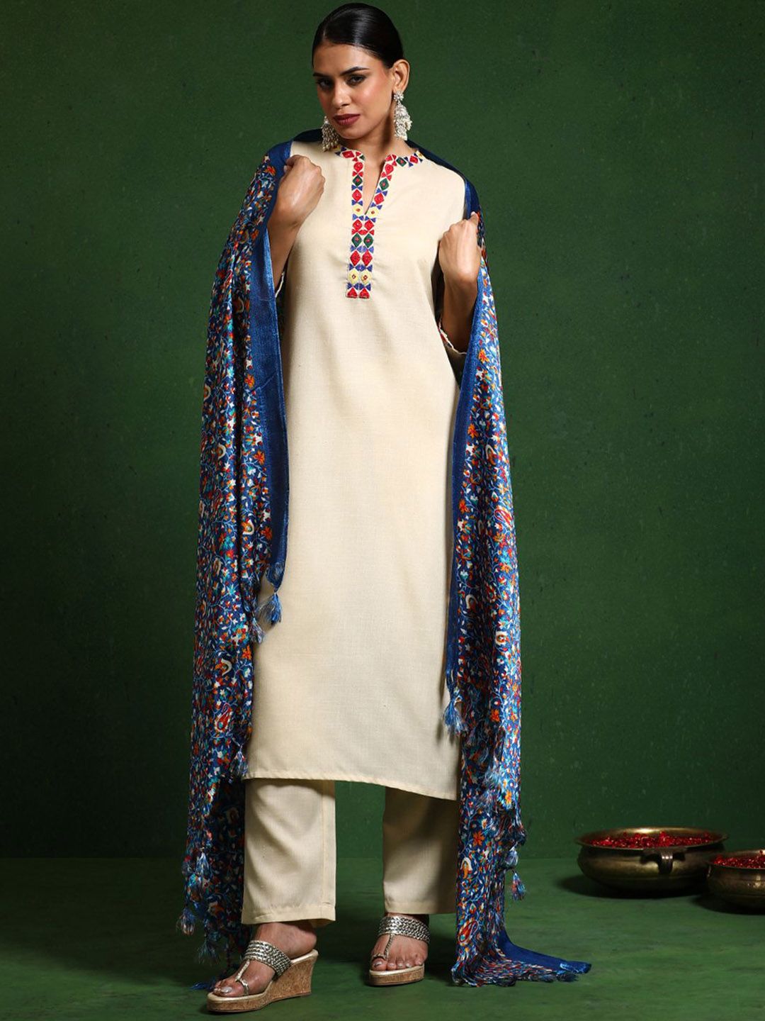 Varanga Embroidered Thread Work Mandarin Collar Straight Kurta with Trousers & Dupatta